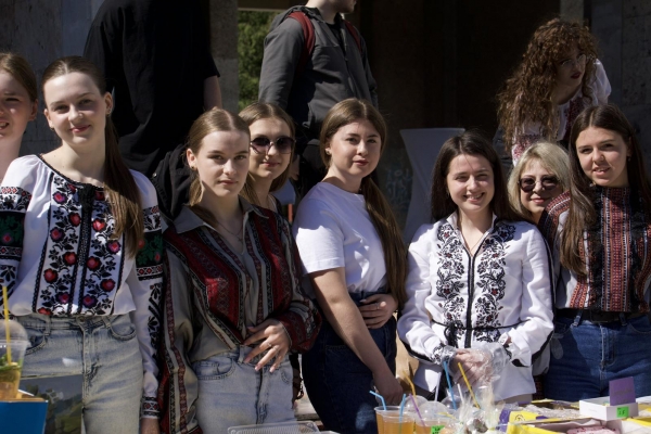 studenty-menedzhmentE2C53F44-3DB9-3FBF-7F39-B5910DD7ACC4.jpg