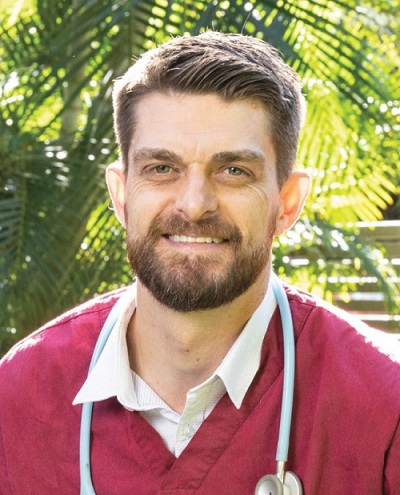 Лікар Dr. Lachlan Kampbell