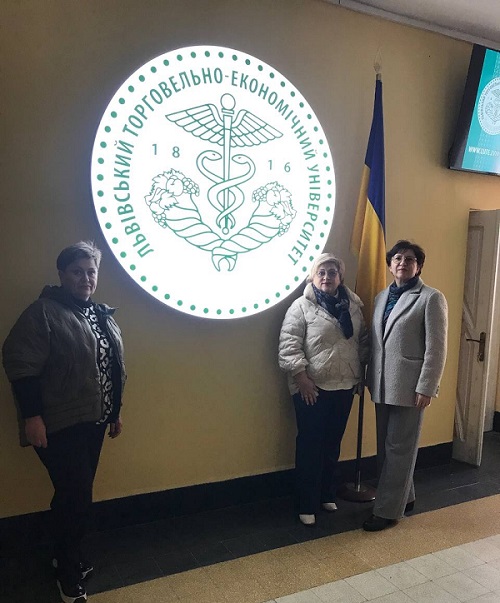 2025 11 06 15 52 26 933