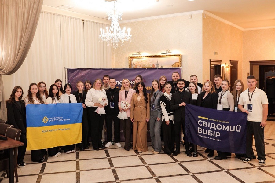 photo 1 2025 12 01 17 09 01