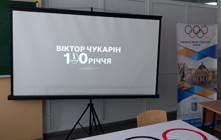 photo 2025 12 01 18 38 08 2