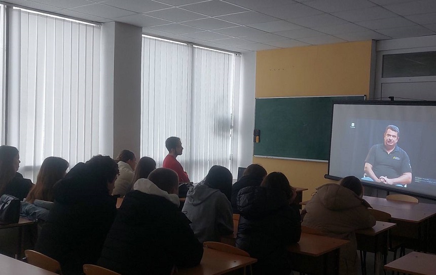 photo 1 2025 12 07 17 05 29