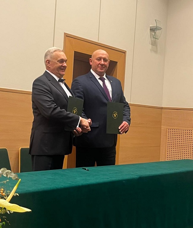 598691314 1490841803047571 4978010173996968081 n