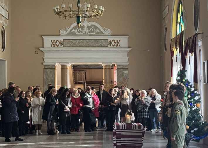 3DBAD841 7781 49BE BD8C 0DEFC8BF8374