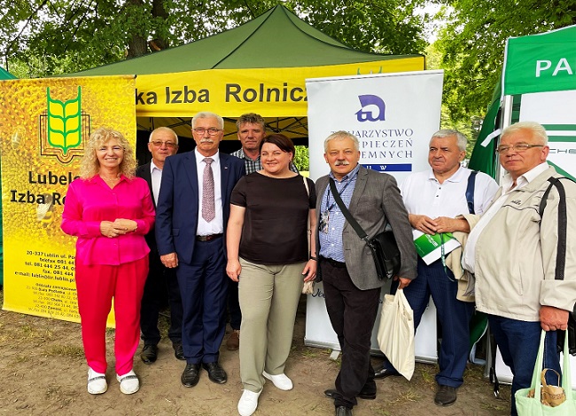 фото 4 міжнар