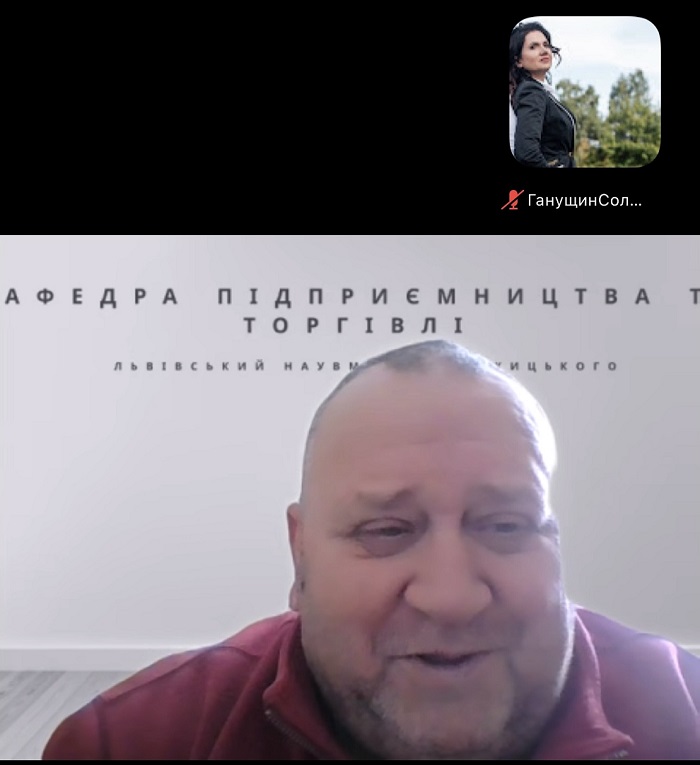 98425EED A064 4E5D 8D3F 9D058E45362C